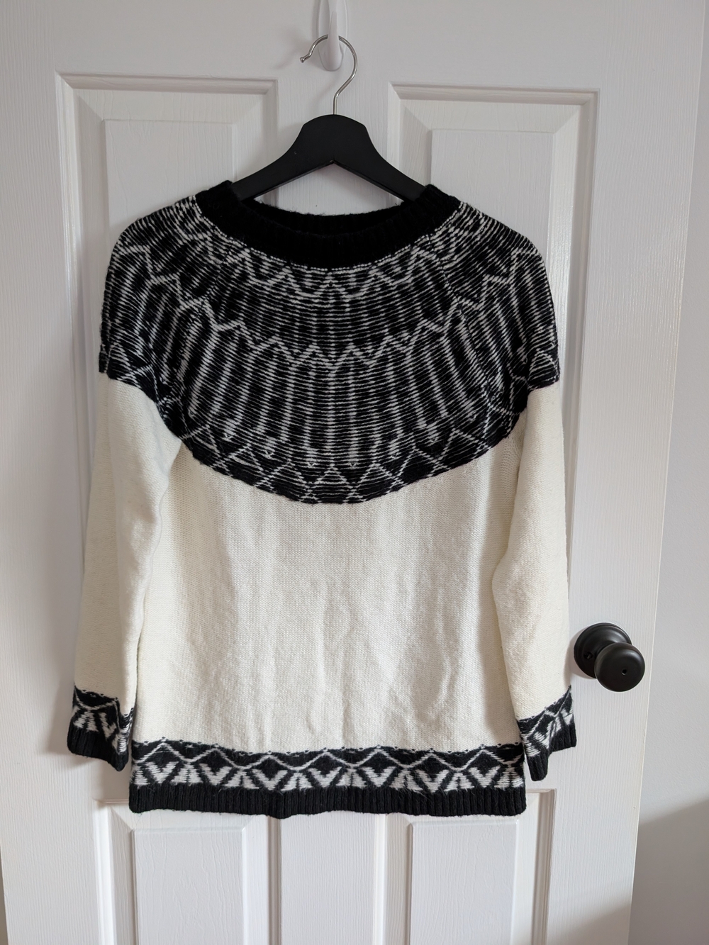 Talbots Women's Black & Cream Patterned Yoke Women's Sweater Small Petite